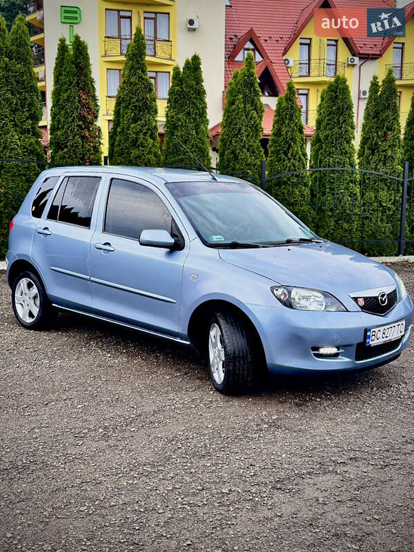 Хетчбек Mazda 2 2005 в Бориславі
