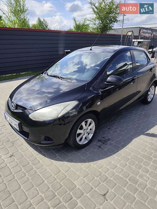 Mazda 2 2008