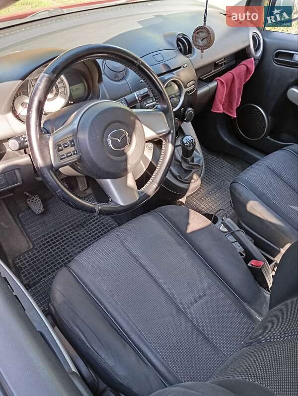 Хэтчбек Mazda 2 2008 в Львове