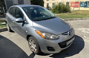 Mazda 2 2012