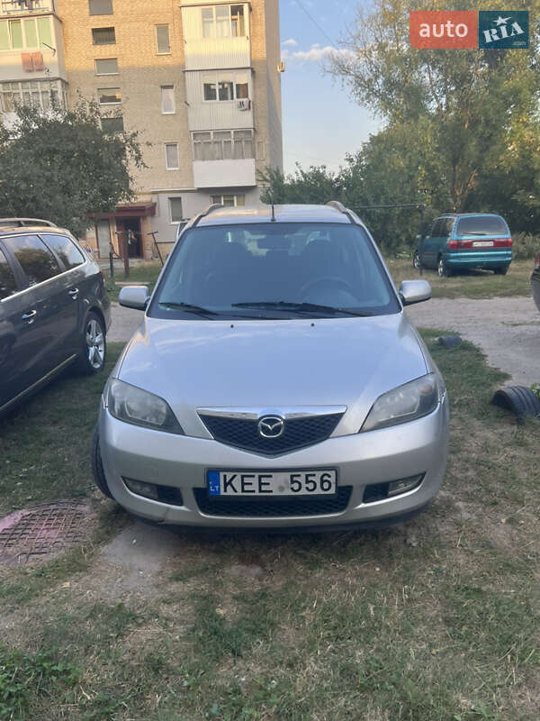 Хэтчбек Mazda 2 2004 в 