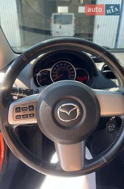 Седан Mazda 2 2008 в 