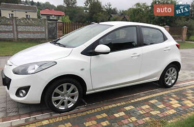 Хэтчбек Mazda 2 2011 в Львове