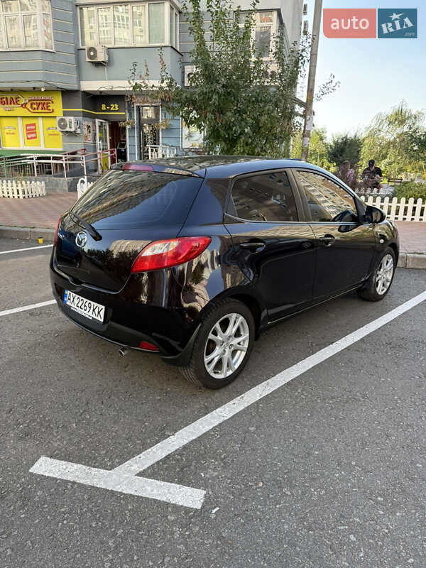 Хетчбек Mazda 2 2008 в Києві