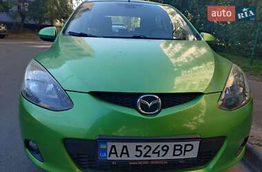 Mazda 2 2008
