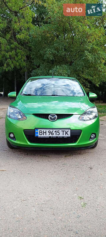 Mazda 2 2007