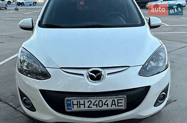 Хэтчбек Mazda 2 2010 в Одессе