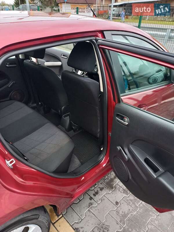 Хетчбек Mazda 2 2014 в Києві фото 9 Хетчбек Mazda 2 2014 в Києві