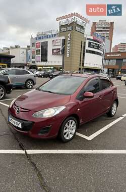 Хэтчбек Mazda 2 2011 в Киеве