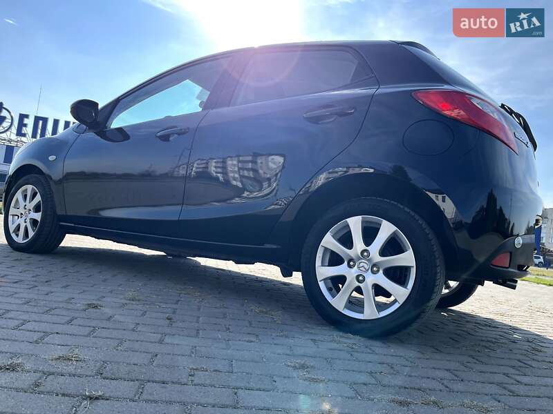 Хетчбек Mazda 2 2009 в Славуті фото 27 Хетчбек Mazda 2 2009 в Славуті
