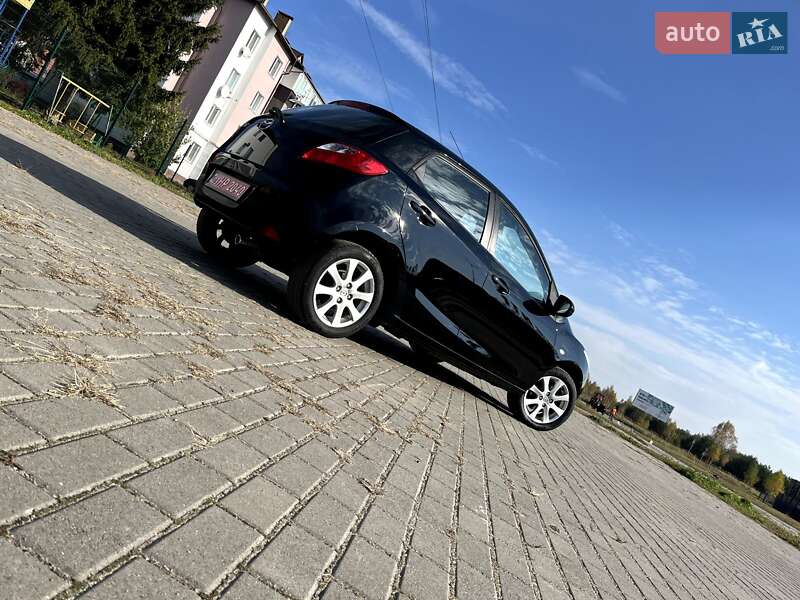 Хэтчбек Mazda 2 2009 в Славуте фото 6 Хэтчбек Mazda 2 2009 в Славуте
