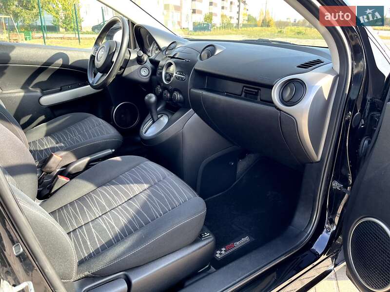 Хэтчбек Mazda 2 2009 в Славуте фото 25 Хэтчбек Mazda 2 2009 в Славуте