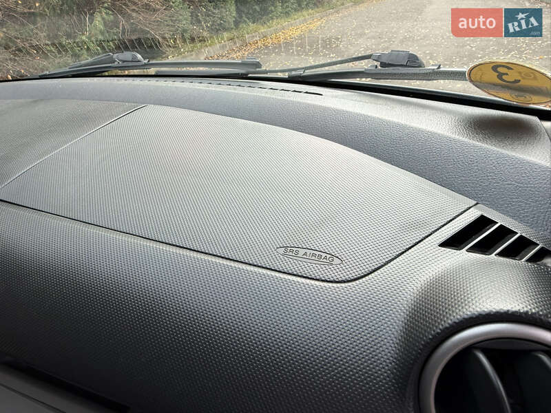 Хетчбек Mazda 2 2004 в Рівному фото 21 Хетчбек Mazda 2 2004 в Рівному