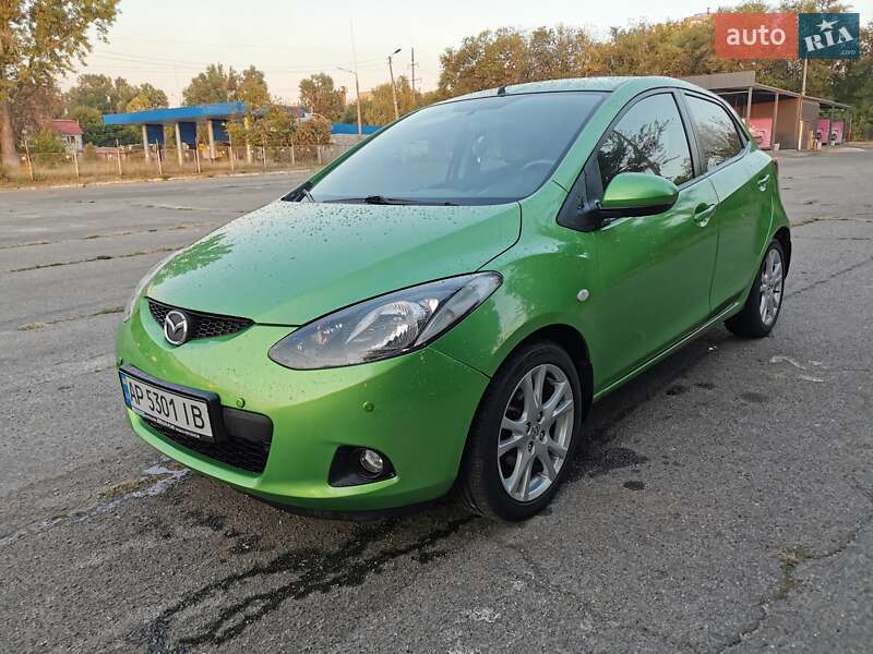 Хетчбек Mazda 2 2009 в Запоріжжі фото 2 Хетчбек Mazda 2 2009 в Запоріжжі