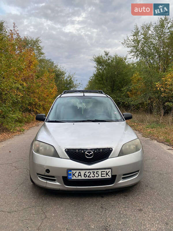 Mazda 2 2003 Mazda 2 2003