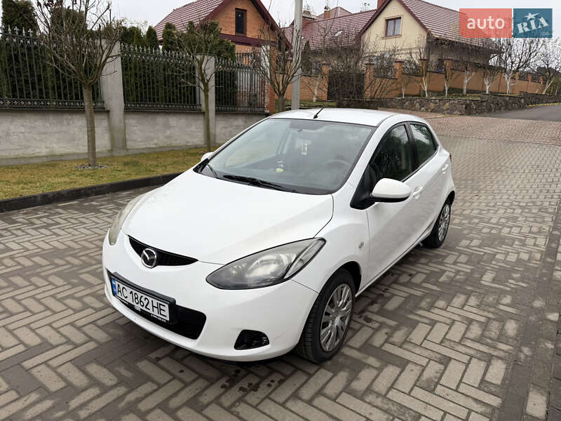 Mazda 2 2010 Mazda 2 2010