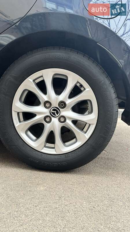 Хетчбек Mazda 2 2016 в Одесі фото 21 Хетчбек Mazda 2 2016 в Одесі