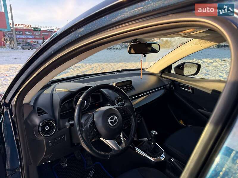 Хэтчбек Mazda 2 2016 в Тернополе фото 6 Хэтчбек Mazda 2 2016 в Тернополе