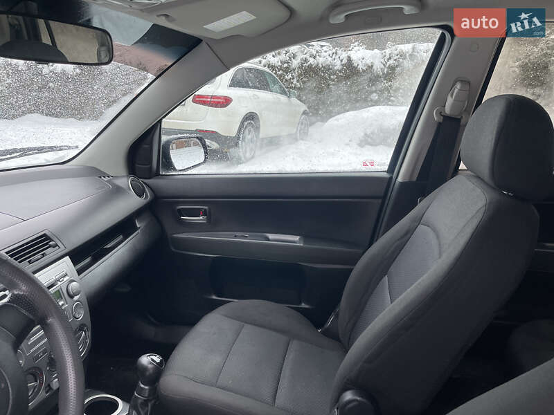 Хетчбек Mazda 2 2006 в Львові фото 25 Хетчбек Mazda 2 2006 в Львові