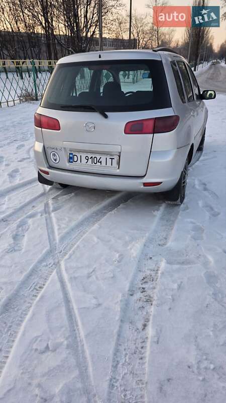 Хэтчбек Mazda 2 2003 в Терновке