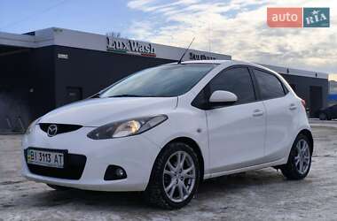 Хэтчбек Mazda 2 2008 в Полтаве