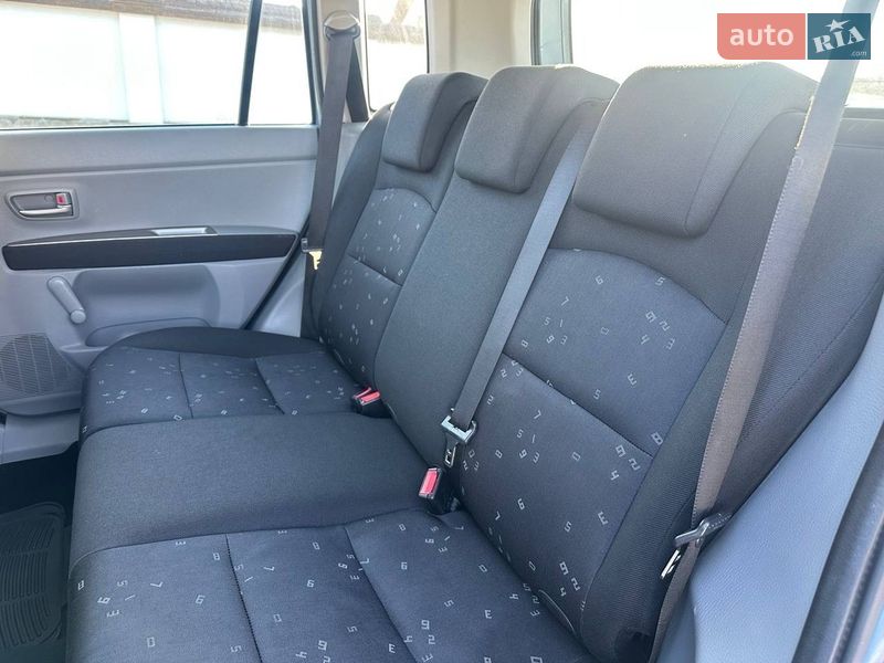 Хетчбек Mazda 2 2004 в Черкасах