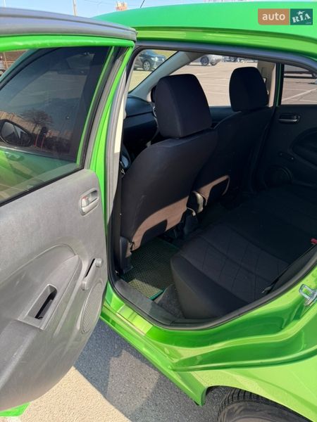 Хэтчбек Mazda 2 2010 в Киеве