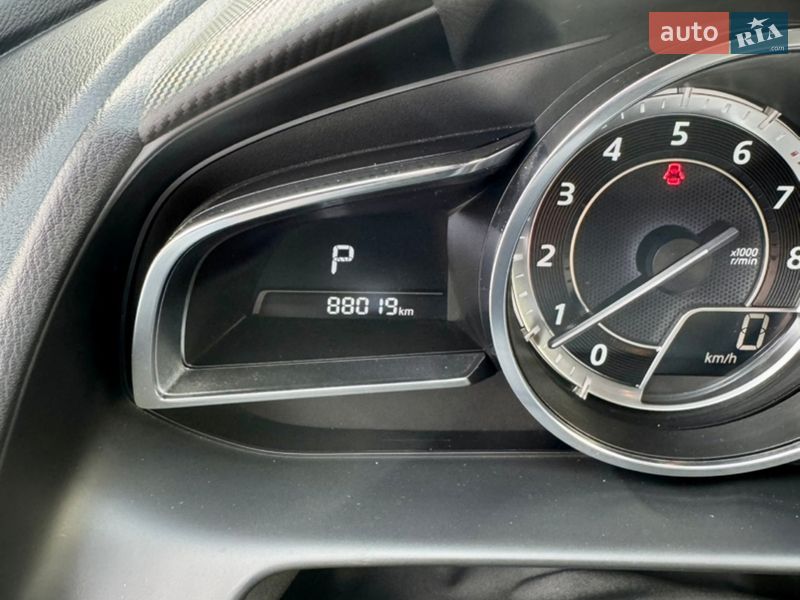 Хэтчбек Mazda 2 2016 в Киеве