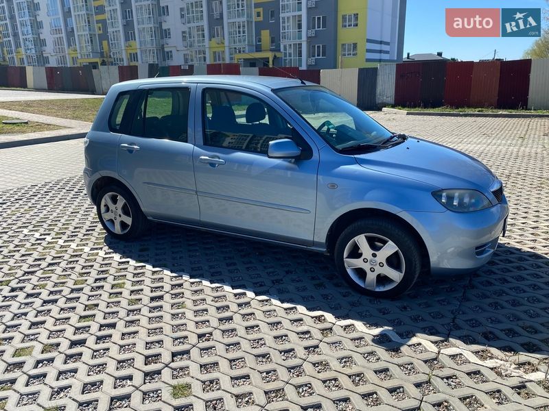 Хэтчбек Mazda 2 2007 в Полтаве фото Хэтчбек Mazda 2 2007 в Полтаве
