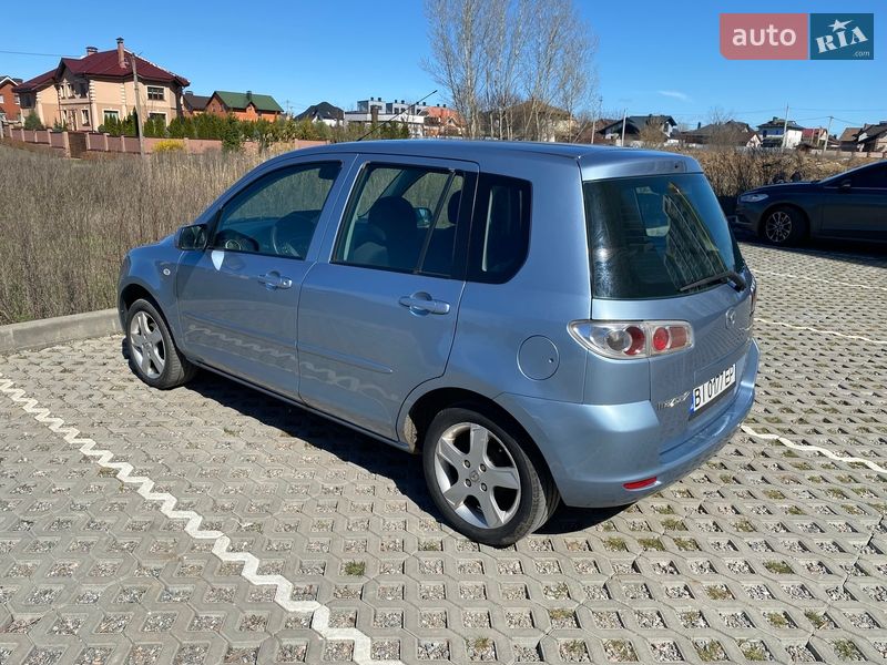 Хэтчбек Mazda 2 2007 в Полтаве