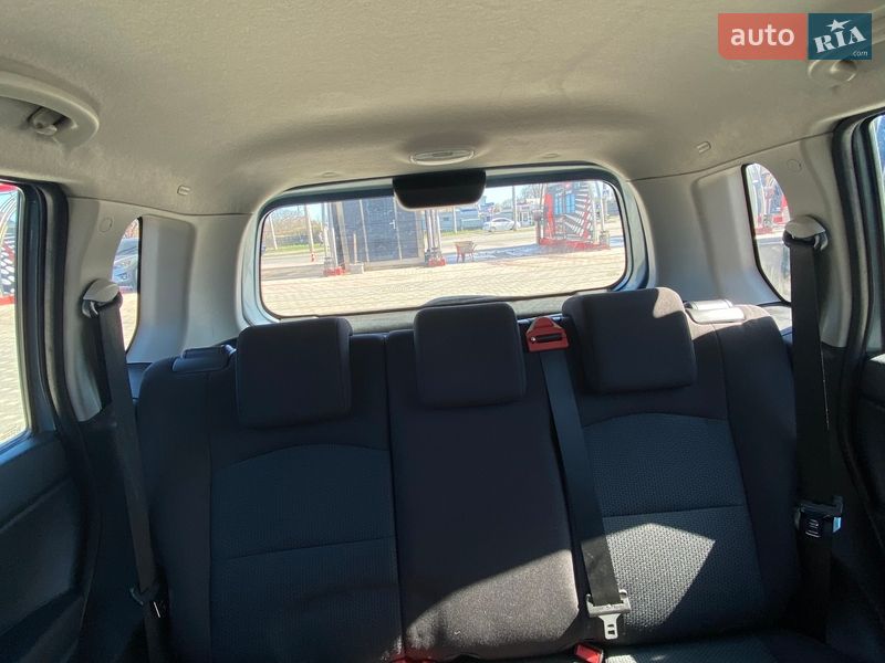 Хэтчбек Mazda 2 2007 в Полтаве