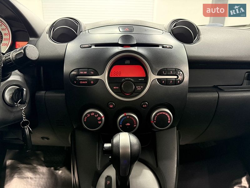 Хетчбек Mazda 2 2009 в Одесі