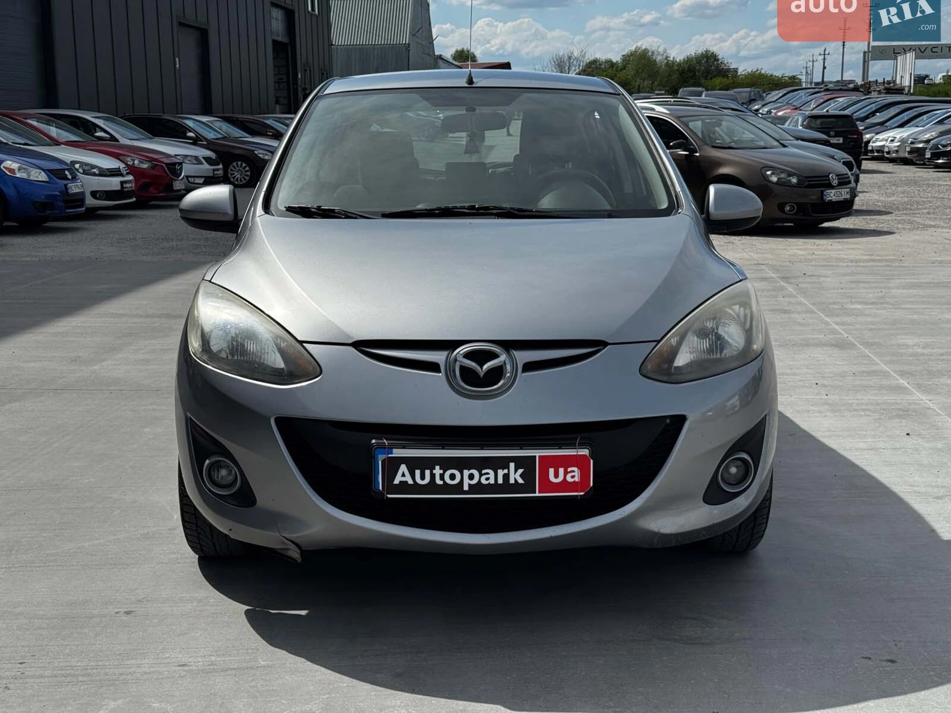 2011 Mazda 2 - мініатюра 2