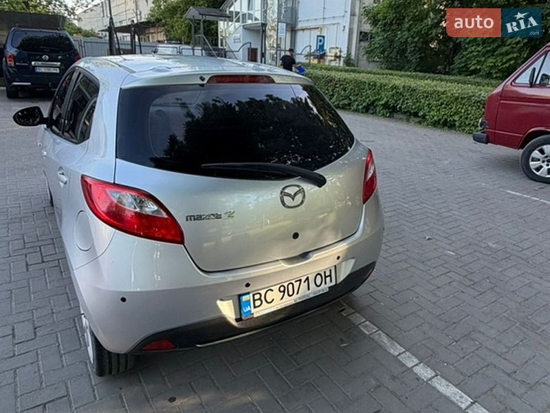 Хэтчбек Mazda 2 2008 в Львове