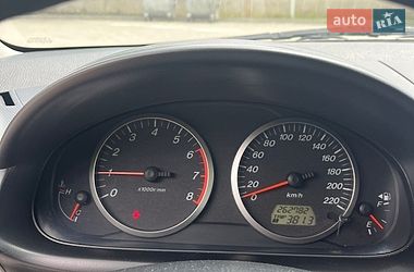 Хетчбек Mazda 2 2004 в Вінниці