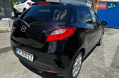 Хетчбек Mazda 2 2014 в Києві фото 9 Хетчбек Mazda 2 2014 в Києві