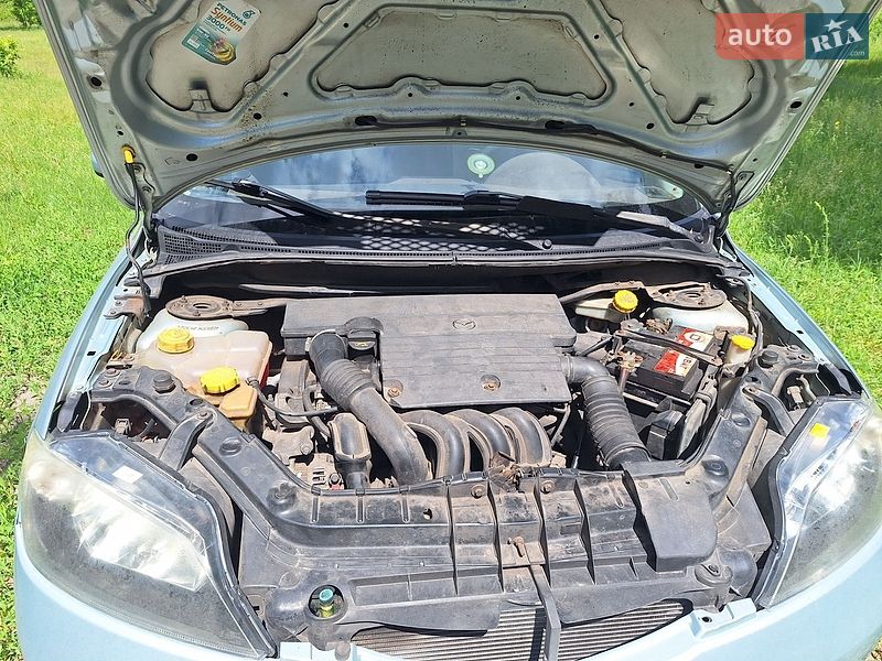 Хетчбек Mazda 2 2004 в Києві фото 16 Хетчбек Mazda 2 2004 в Києві