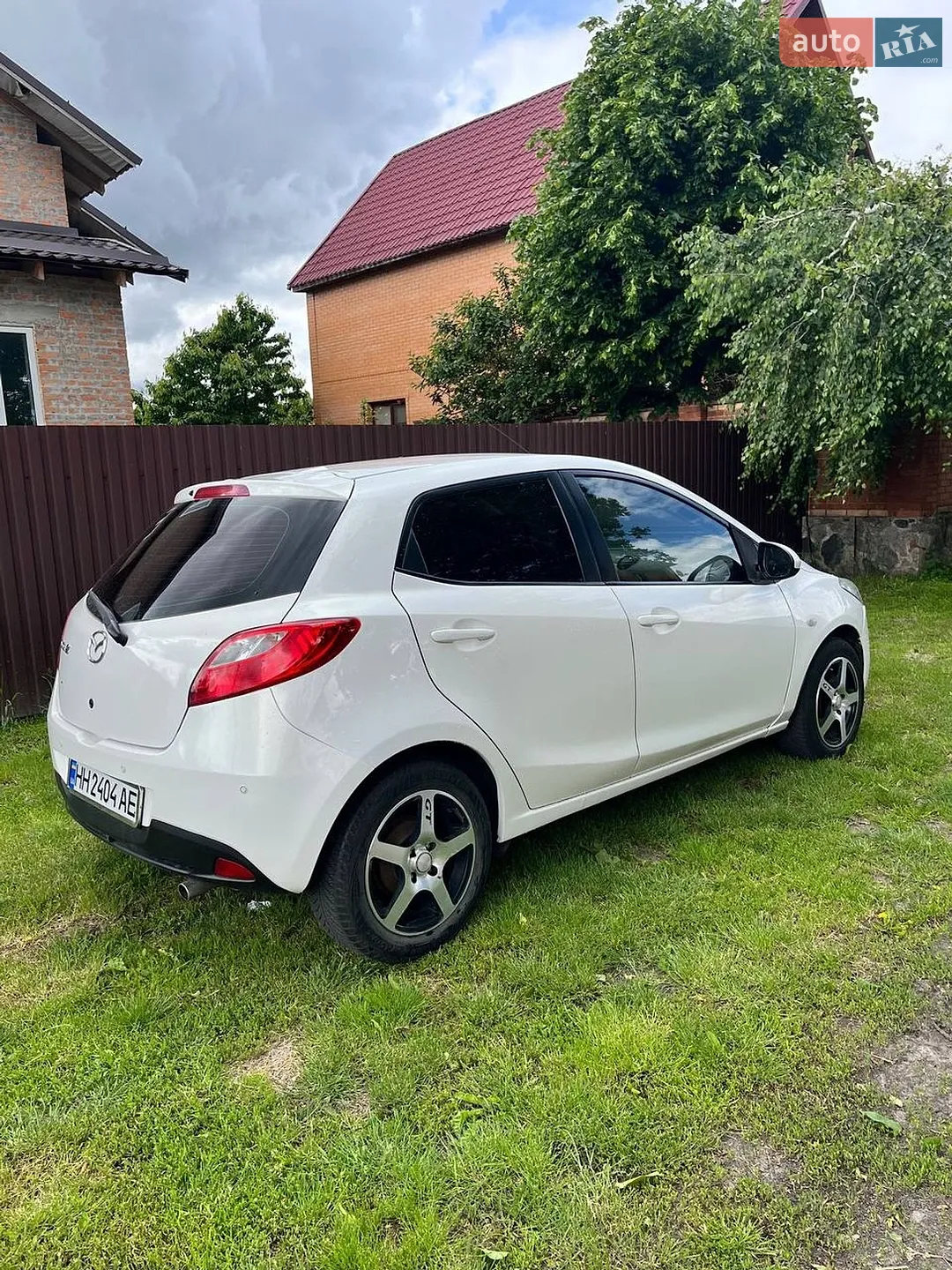 2010 Mazda 2 - мініатюра 3