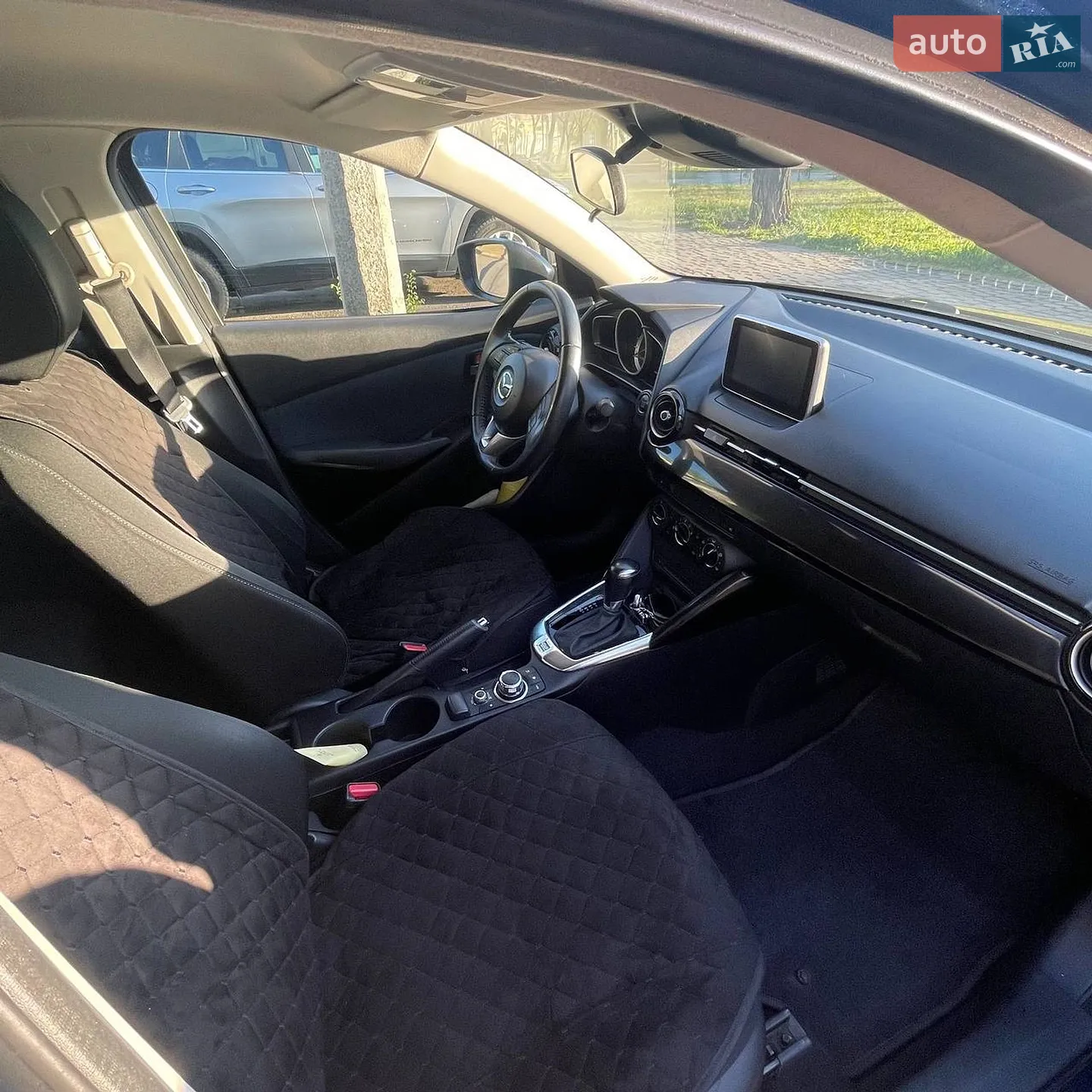 2015 Mazda 2 - мініатюра 8