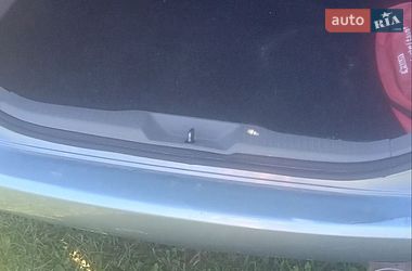Хетчбек Mazda 2 2005 в Кіцмані