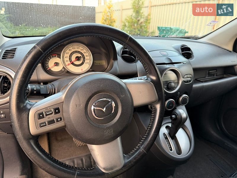 Хетчбек Mazda 2 2008 в Києві