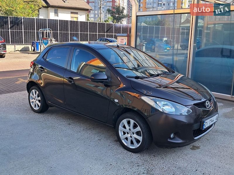 Хетчбек Mazda 2 2008 в Києві