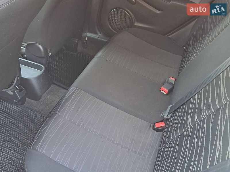 Хетчбек Mazda 2 2008 в Києві