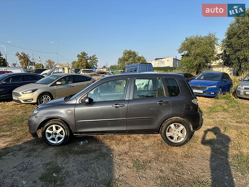 Хетчбек Mazda 2 2006 в Києві