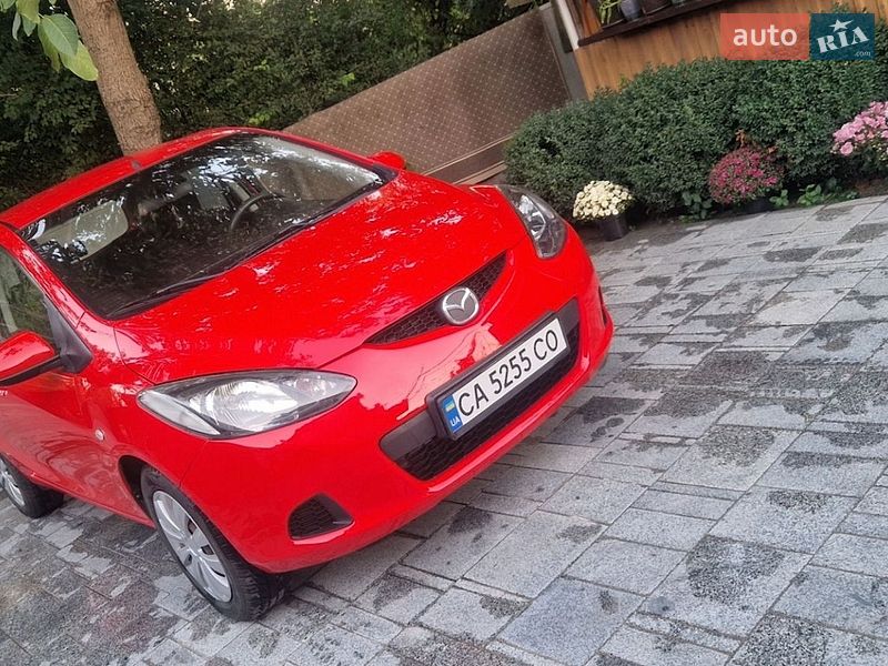 Хетчбек Mazda 2 2009 в Звенигородці