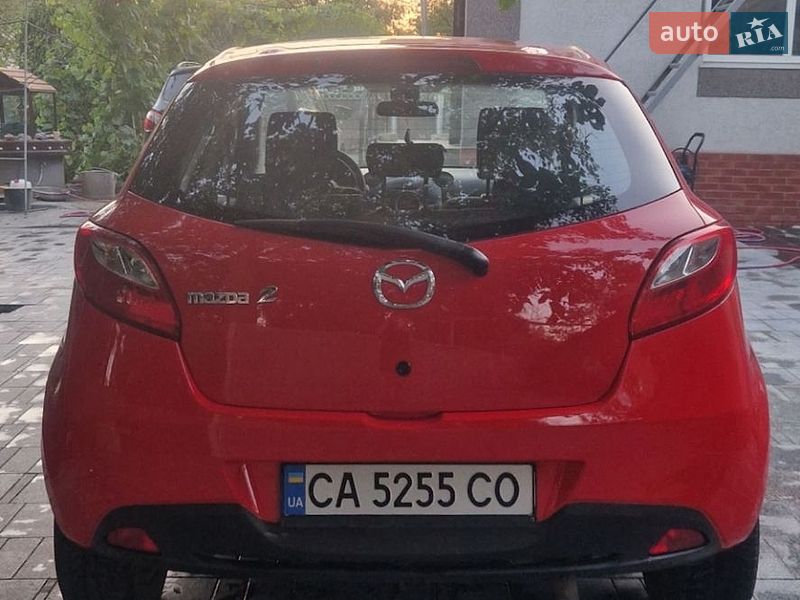 Хетчбек Mazda 2 2009 в Звенигородці