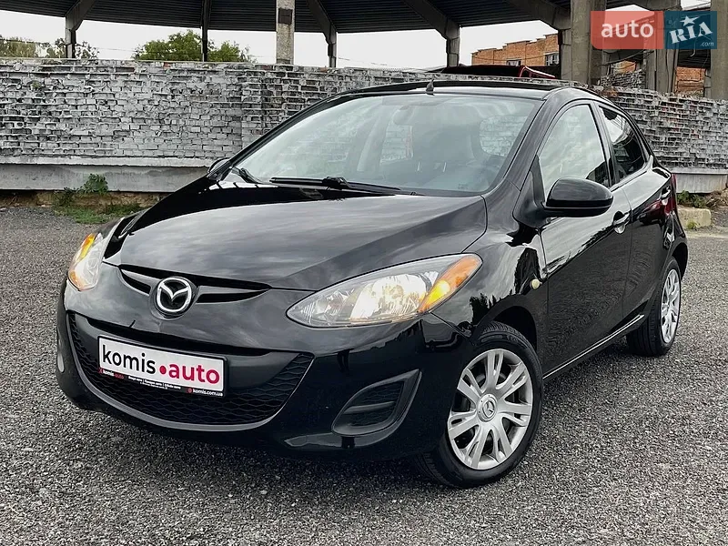 Mazda 2 2013