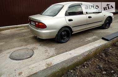 Седан Mazda 323 1996 в Одессе