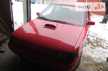 Седан Mazda 323 1994 в Чернигове