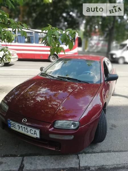 Хетчбек Mazda 323 1996 в Миколаєві